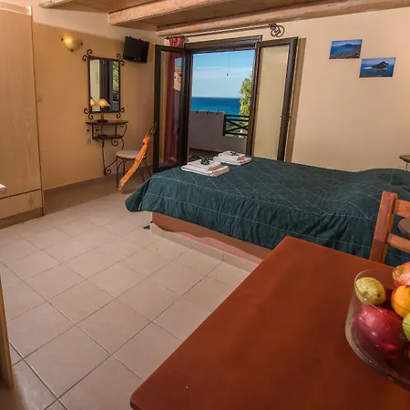 Dantes Maisonettes * Alykanas (Zakynthos)